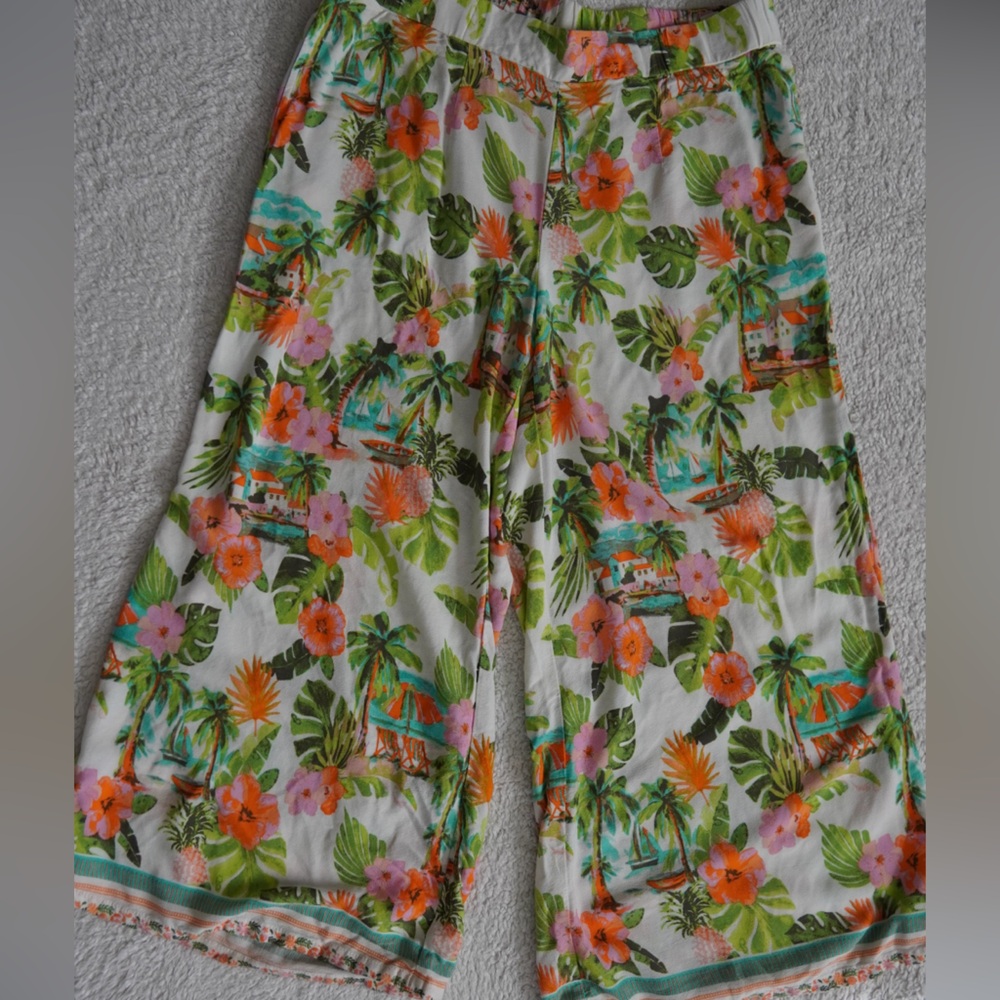 Cato Floral Tropical Wide-Leg Pants
